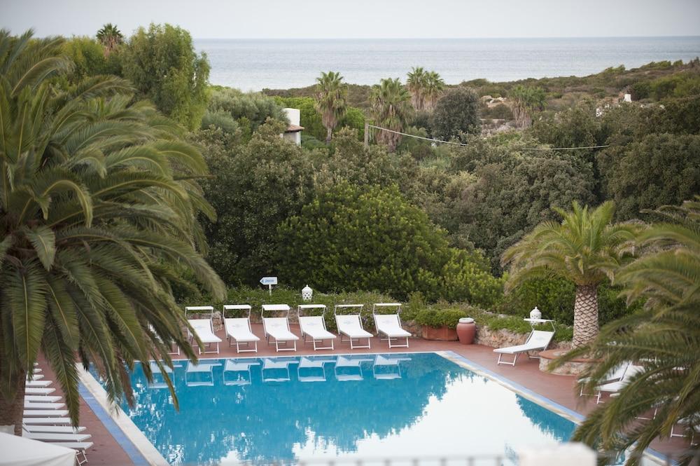 Ostuni A Mare Hotel Exterior photo