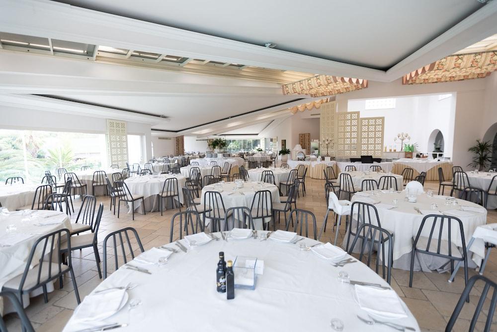 Ostuni A Mare Hotel Exterior photo