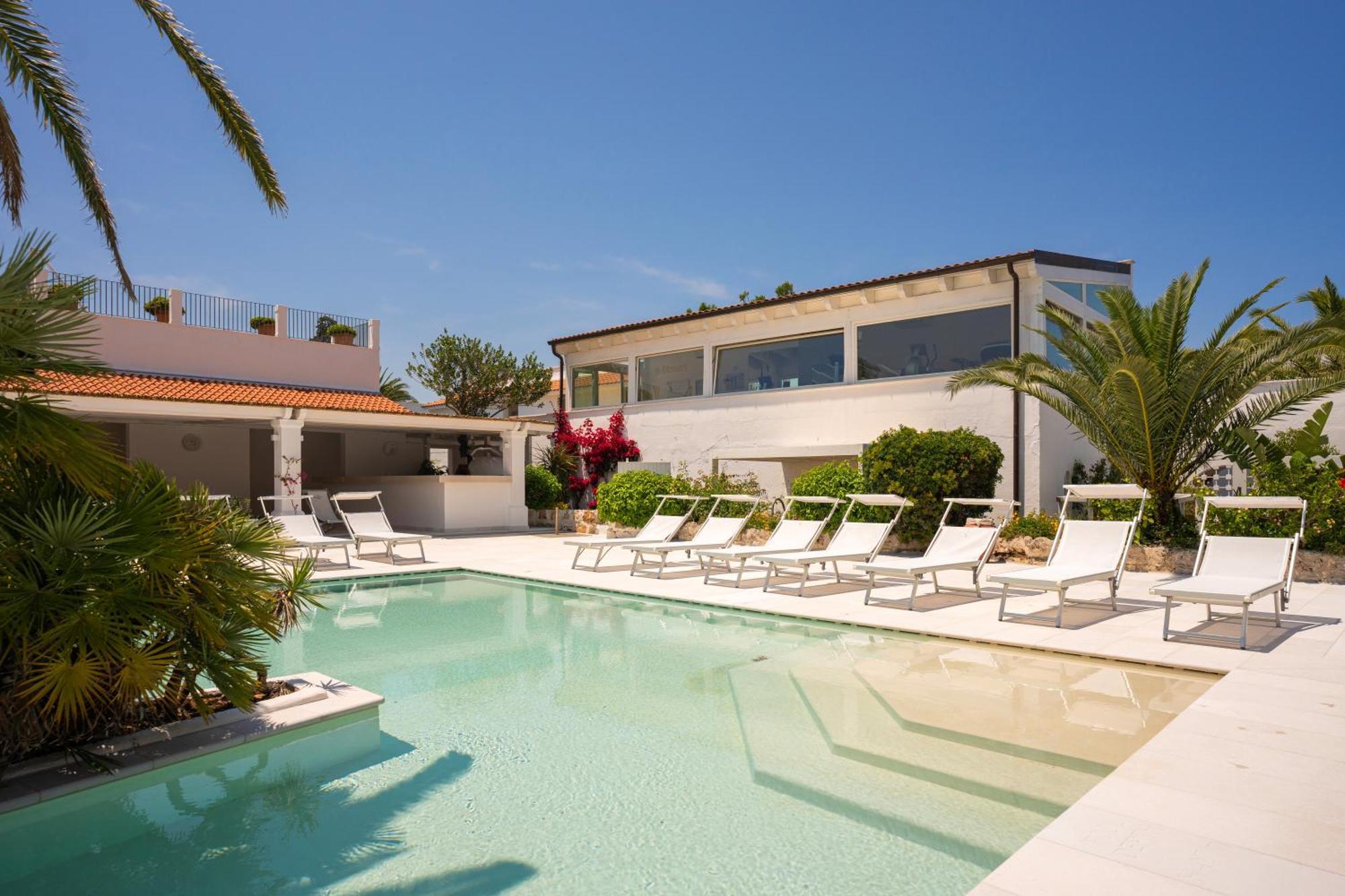 Ostuni A Mare Hotel Exterior photo